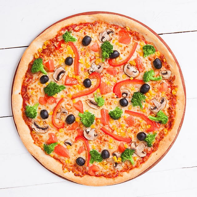 🇮🇹🐣 Pizza Vegetariana 🐣🇮🇹 We have something for everyone at